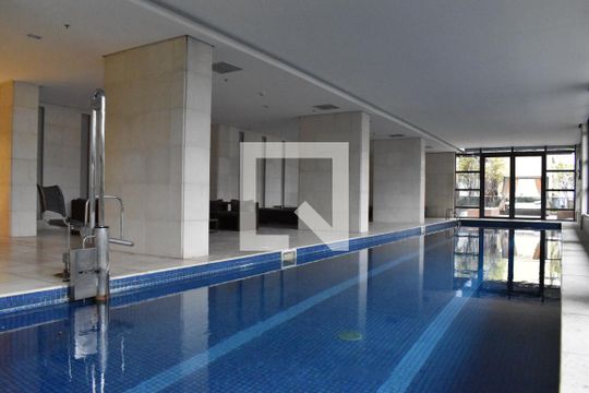 Área comum de apartamento à venda com 2 quartos, 66m² em Centro, Curitiba