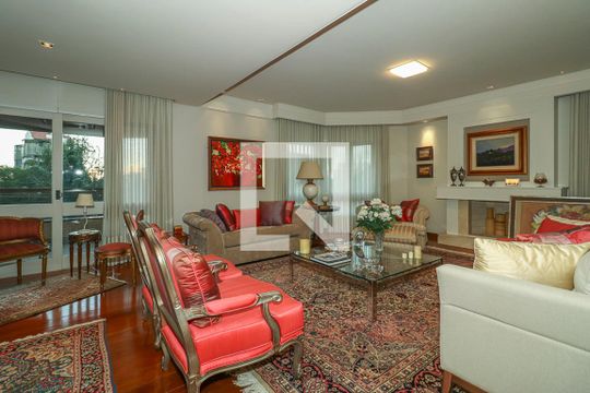 Apartamento à venda com 3 quartos, 304m² em Auxiliadora, Porto Alegre