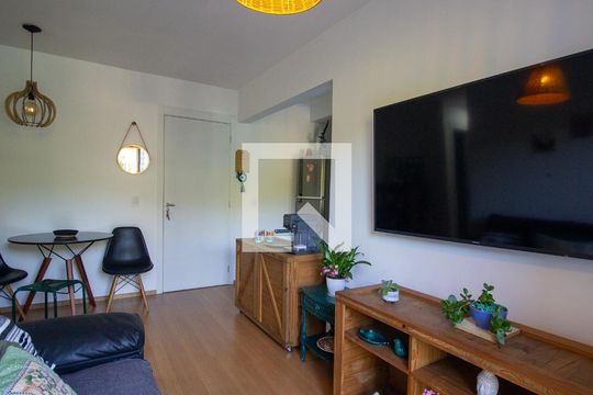 Sala de apartamento para alugar com 2 quartos, 45m² em Vargem Grande, Rio de Janeiro