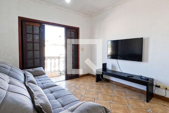 Sala 2 de casa à venda com 5 quartos, 111m² em Vila Herminia, São Paulo