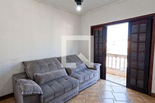 Sala 2 de casa à venda com 5 quartos, 111m² em Vila Herminia, São Paulo