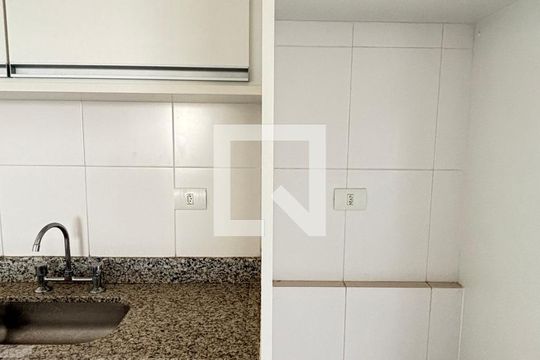 Cozinha de apartamento à venda com 2 quartos, 60m² em Campestre, Santo André
