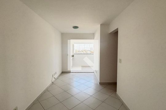 Apartamento à venda com 2 quartos, 60m² em Campestre, Santo André