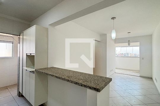 Apartamento à venda com 2 quartos, 60m² em Campestre, Santo André
