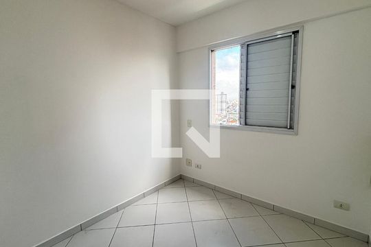 Quarto de apartamento à venda com 2 quartos, 60m² em Campestre, Santo André