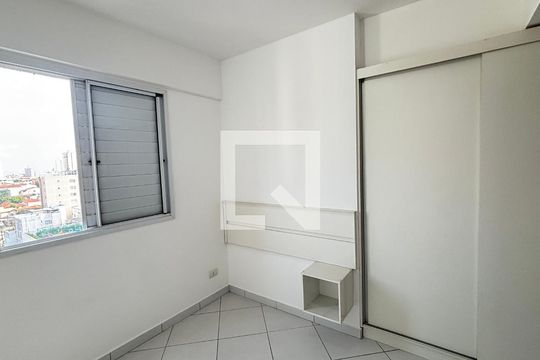 Quarto de apartamento à venda com 2 quartos, 60m² em Campestre, Santo André