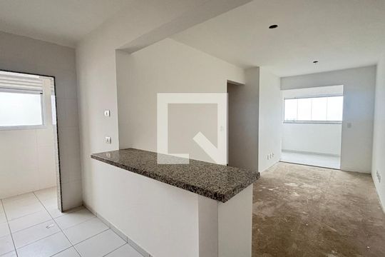 Apartamento à venda com 2 quartos, 60m² em Campestre, Santo André