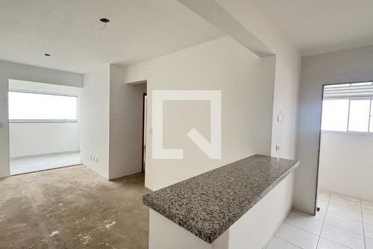 Apartamento à venda com 2 quartos, 60m² em Campestre, Santo André