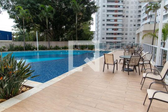 Área comum - Piscina de apartamento à venda com 2 quartos, 65m² em Centro, Diadema