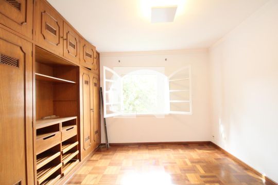 Suíte 2 de casa à venda com 4 quartos, 374m² em Vila Morumbi, São Paulo