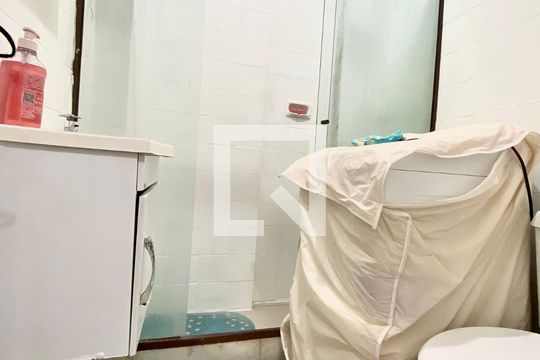 Banheiro Suíte de apartamento à venda com 1 quarto, 40m² em Botafogo, Rio de Janeiro