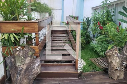Área Externa de casa de condomínio à venda com 3 quartos, 396m² em Residencial Quatro (alphaville), Santana de Parnaíba