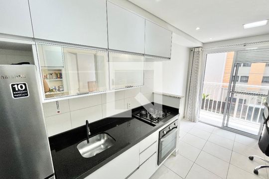 Sala/Cozinha de kitnet/studio para alugar com 1 quarto, 32m² em Casa Verde, São Paulo