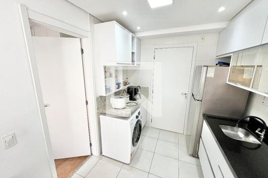 Sala/Cozinha de kitnet/studio para alugar com 1 quarto, 32m² em Casa Verde, São Paulo