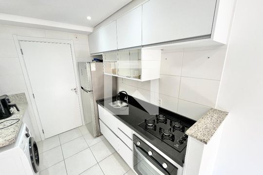 Sala/Cozinha de kitnet/studio para alugar com 1 quarto, 32m² em Casa Verde, São Paulo