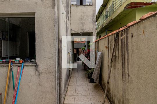 Corredor de casa à venda com 5 quartos, 178m² em Artur Alvim, São Paulo