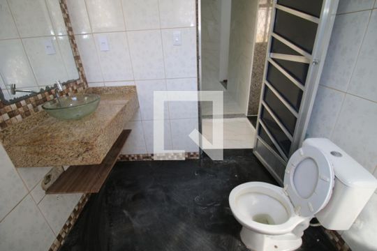 Banheiro de apartamento à venda com 3 quartos, 100m² em Irajá, Rio de Janeiro