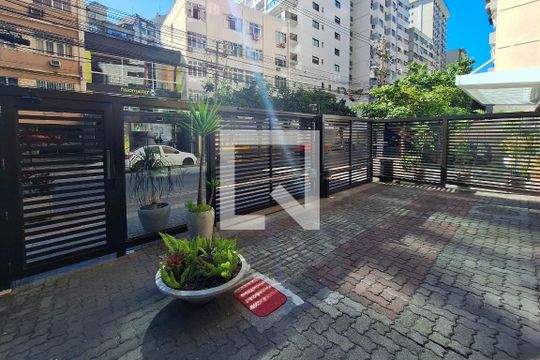 Fachada de apartamento à venda com 2 quartos, 80m² em Icaraí, Niterói