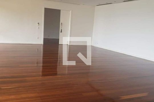 Apartamento à venda com 4 quartos, 270m² em Copacabana, Rio de Janeiro