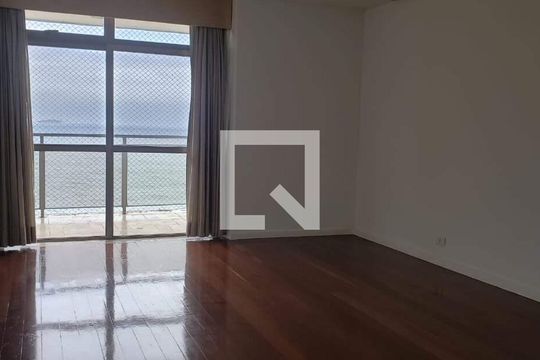 Apartamento à venda com 4 quartos, 270m² em Copacabana, Rio de Janeiro