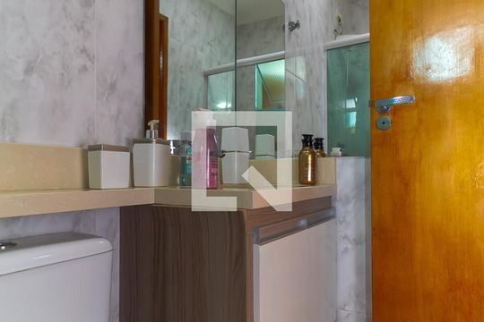 Banheiro de casa de condomínio à venda com 1 quarto, 35m² em Vila Bela, São Paulo