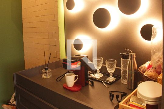 Studio de kitnet/studio para alugar com 1 quarto, 30m² em Gonzaga, Santos