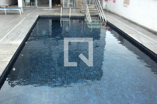 Área comum de kitnet/studio para alugar com 1 quarto, 30m² em Gonzaga, Santos