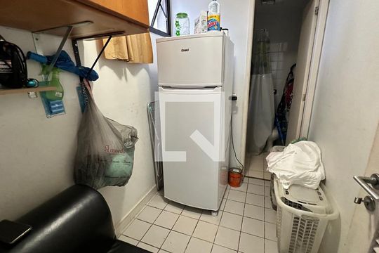 Quarto de Serviço de apartamento à venda com 4 quartos, 172m² em Recreio dos Bandeirantes, Rio de Janeiro