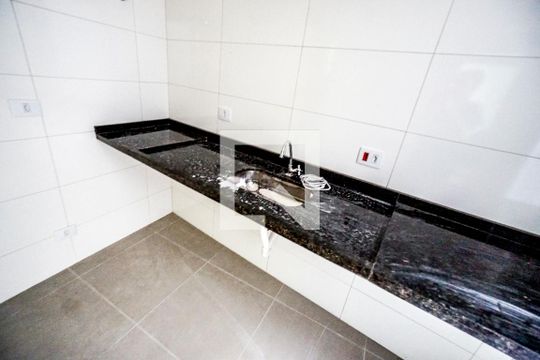 Sala/Cozinha de apartamento para alugar com 2 quartos, 43m² em Chácara Califórnia, São Paulo