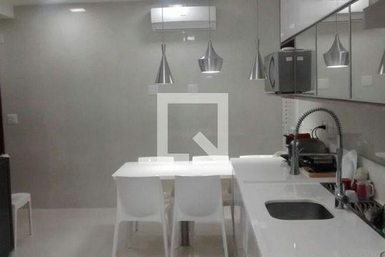 Casa à venda com 6 quartos, 429m² em Barra da Tijuca, Rio de Janeiro