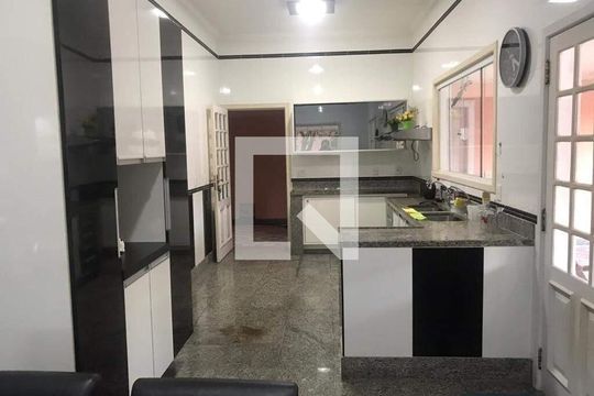 Casa à venda com 3 quartos, 565m² em Recreio dos Bandeirantes, Rio de Janeiro