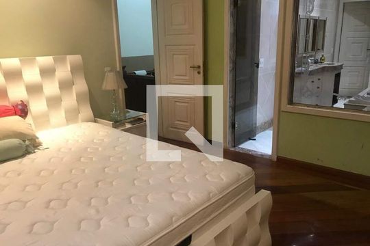 Casa à venda com 3 quartos, 565m² em Recreio dos Bandeirantes, Rio de Janeiro