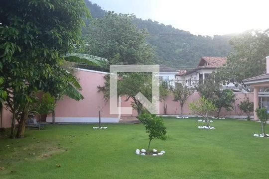 Casa à venda com 3 quartos, 565m² em Recreio dos Bandeirantes, Rio de Janeiro