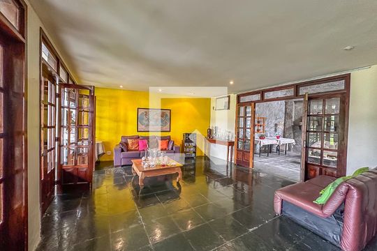 Casa à venda com 3 quartos, 486m² em Botafogo, Rio de Janeiro