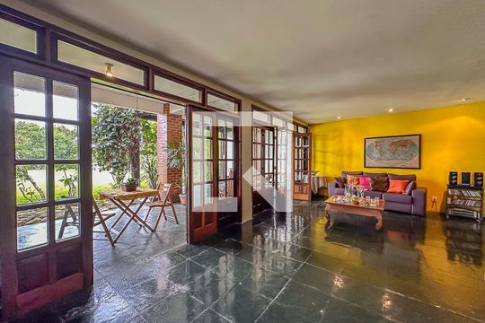 Casa à venda com 3 quartos, 486m² em Botafogo, Rio de Janeiro