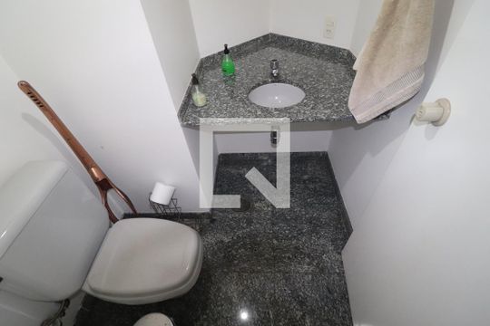 Lavabo de apartamento à venda com 3 quartos, 165m² em Jardim, Santo André