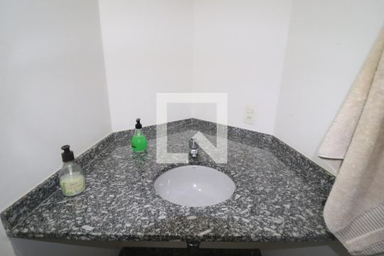 Lavabo de apartamento à venda com 3 quartos, 165m² em Jardim, Santo André