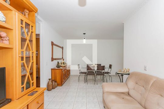Sala de apartamento à venda com 2 quartos, 64m² em Jardim Santa Emilia, São Paulo