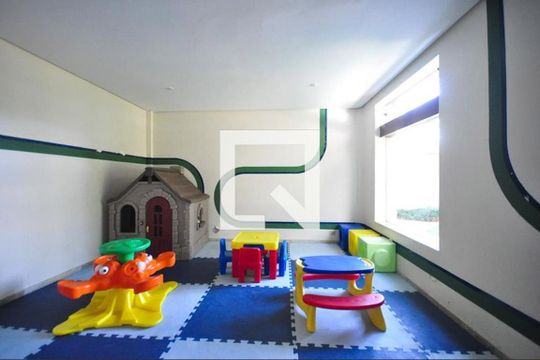Área comum  de apartamento à venda com 3 quartos, 189m² em Vila Suzana, São Paulo