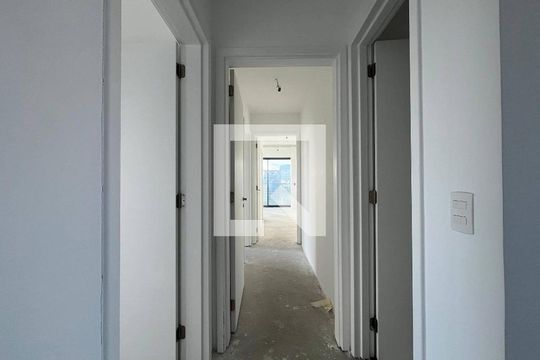 Apartamento à venda com 3 quartos, 177m² em Vila Olímpia, São Paulo