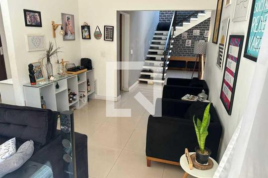 Casa à venda com 4 quartos, 426m² em Freguesia (Jacarepaguá), Rio de Janeiro