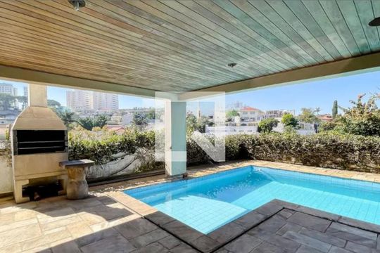 Casa à venda com 4 quartos, 500m² em Jardim Sao Bento, São Paulo