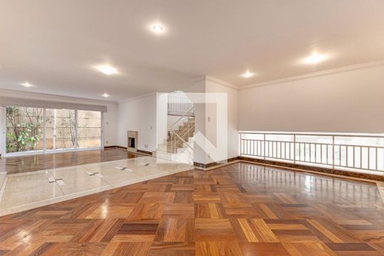 Casa de Condomínio à venda com 4 quartos, 568m² em Vila Sonia, São Paulo