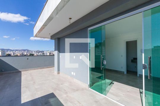 Cobertura de apartamento à venda com 3 quartos, 116m² em Minas Brasil, Belo Horizonte