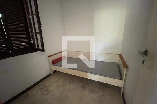 Casa à venda com 3 quartos, 242m² em Anil, Rio de Janeiro