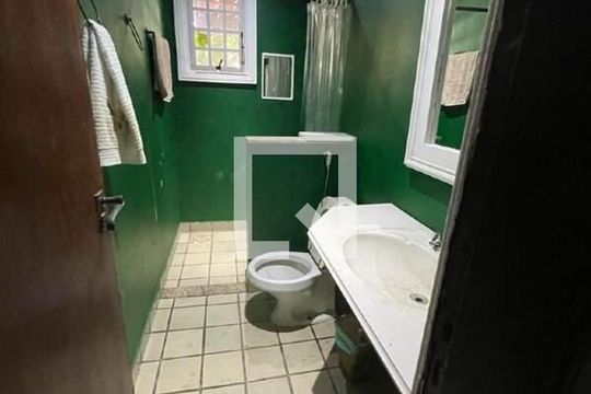 Casa à venda com 3 quartos, 242m² em Anil, Rio de Janeiro