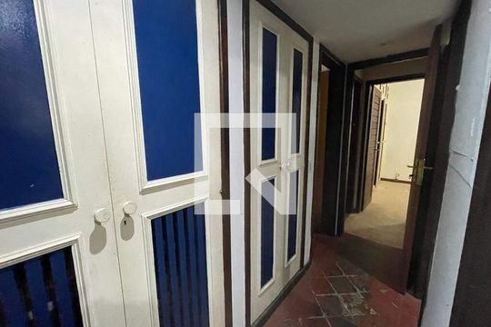 Casa à venda com 3 quartos, 242m² em Anil, Rio de Janeiro