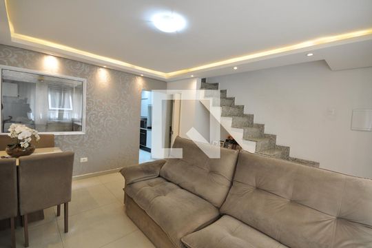 Sala de casa de condomínio para alugar com 3 quartos, 115m² em Vila Nova Mazzei, São Paulo