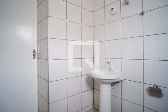Banheiro de apartamento à venda com 2 quartos, 70m² em Vila Dalila, São Paulo