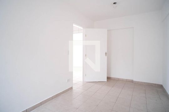Quarto 1 de apartamento à venda com 2 quartos, 70m² em Vila Dalila, São Paulo